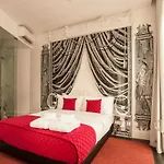 Teatro Boutique & Lisboa