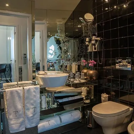 Teatro Boutique & Alojamento de Acomodação e Pequeno-almoço 3*