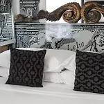 Teatro Boutique & 3* Лиссабон
